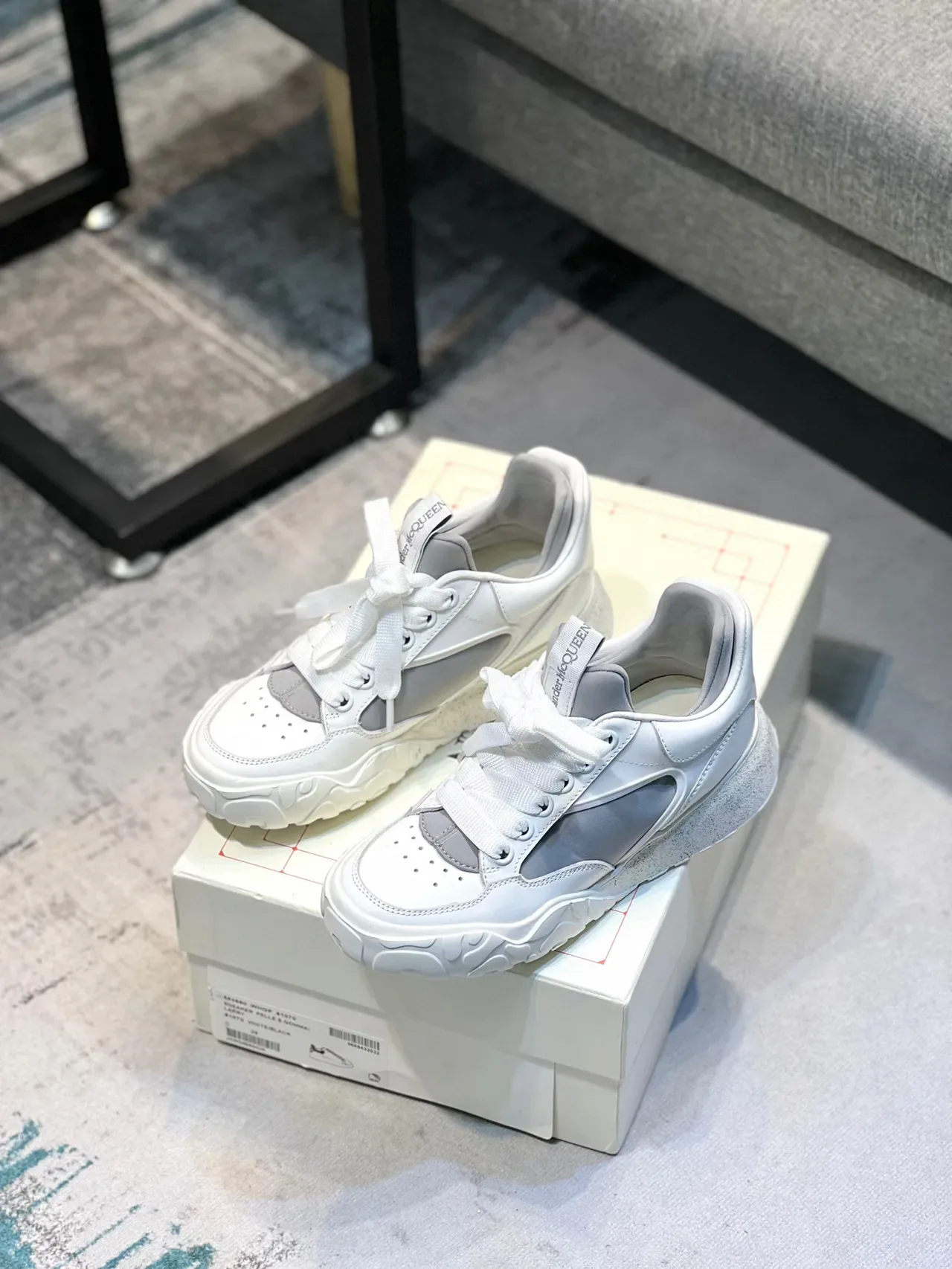 Alexander McQueen Oversized Sneaker White and Gray Chunky Sneakers 7