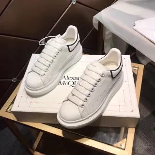 Alexander McQueen Oversized Sneaker White Black Platform Sole Smooth Leather Upper Lifestyle Sneakers