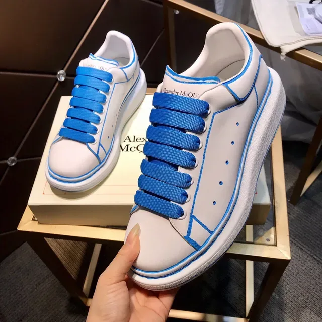 Alexander McQueen Zapatillas Oversized Blanco Azul Suela Costura Contraste Lifestyle Sneakers 2