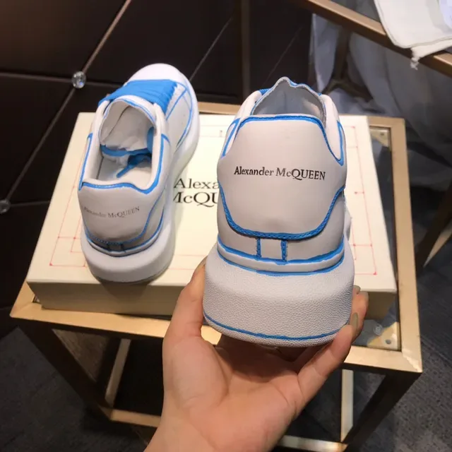 Alexander McQueen Zapatillas Oversized Blanco Azul Suela Costura Contraste Lifestyle Sneakers 5