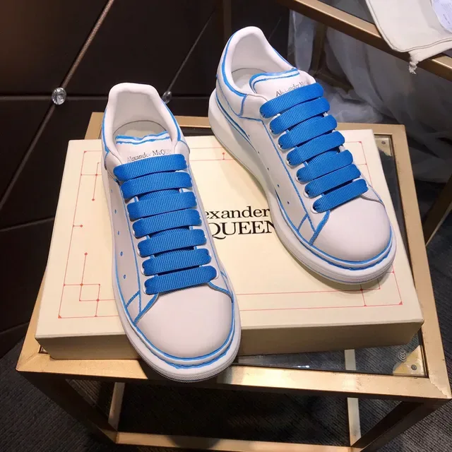 Alexander McQueen Zapatillas Oversized Blanco Azul Suela Costura Contraste Lifestyle Sneakers 6
