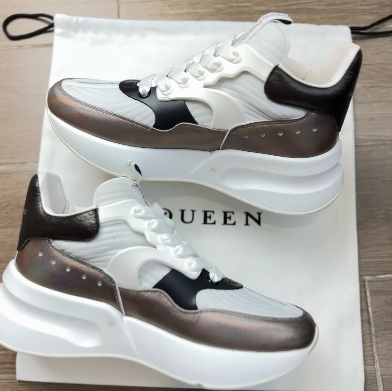 Alexander McQueen Oversized Sneaker White Iridescent Black Chunky Sneakers 6