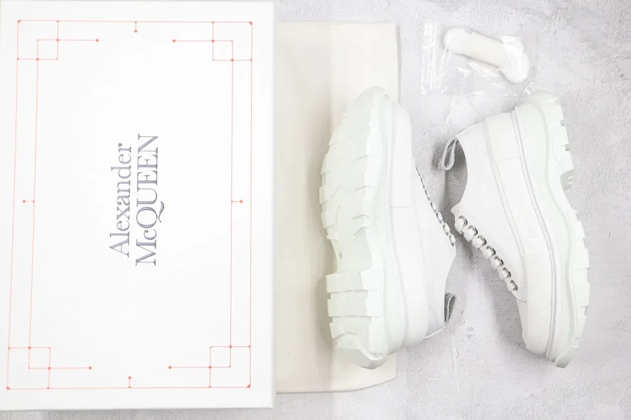 Alexander McQueen Oversized Sneaker White Lifestyle Sneakers 7