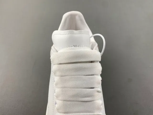 Alexander McQueen Oversized Sneaker White Pink Platform Sole Leather Upper Lifestyle Sneakers 6