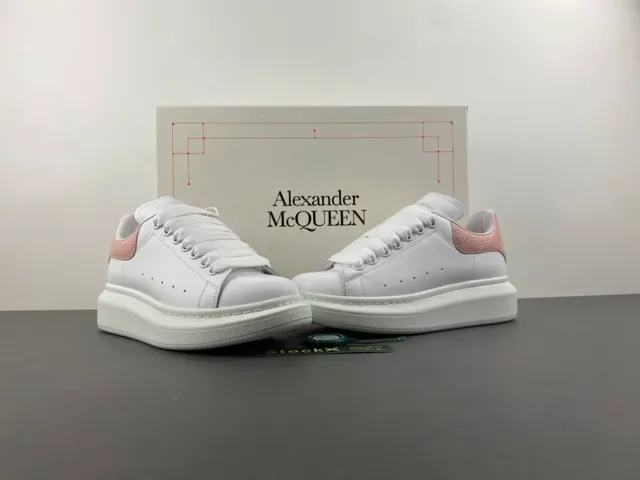 Alexander McQueen Oversized Sneaker White Pink Platform Sole Leather Upper Lifestyle Sneakers 13