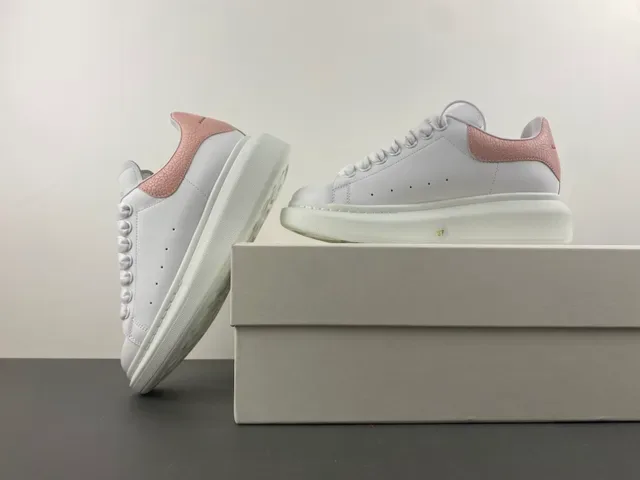Alexander McQueen Oversized Sneaker White Pink Platform Sole Leather Upper Lifestyle Sneakers 14