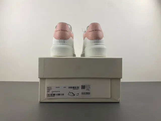 Alexander McQueen Oversized Sneaker White Pink Platform Sole Leather Upper Lifestyle Sneakers 17