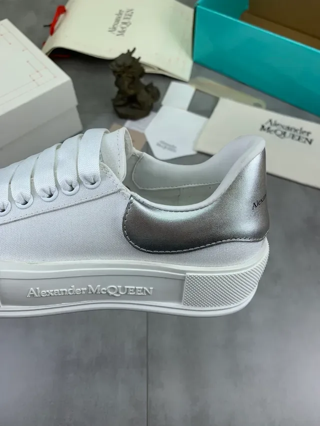 Alexander McQueen Oversized Sneaker White Silver Sole Canvas Upper Lifestyle Sneakers 4