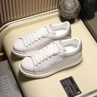 Alexander McQueen White Silver Oversized Silhouette Leather Upper Lifestyle Sneakers