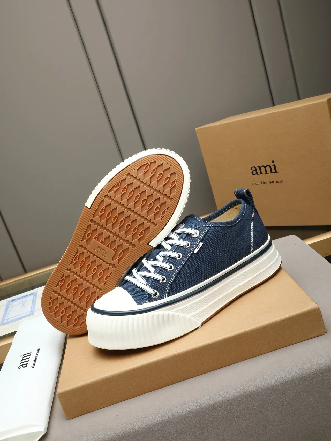 AMI Paris Canvas Platform Sneaker Navy White Upper Sole Lifestyle Sneakers 4