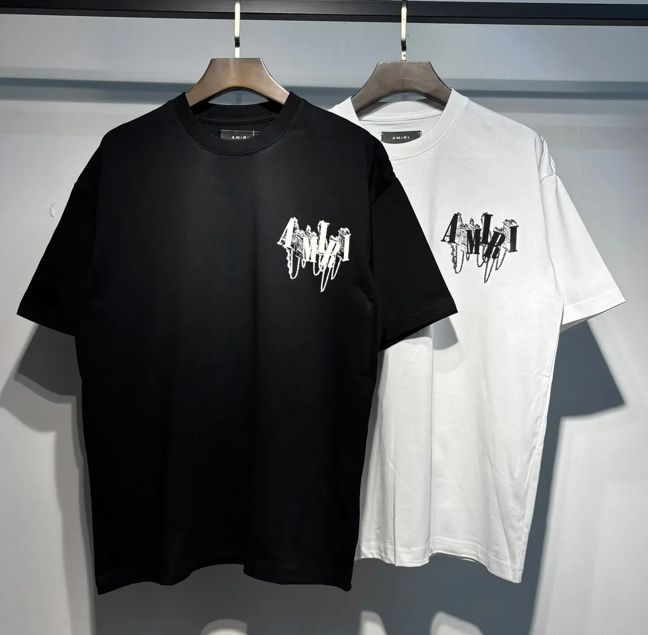 Amiri Graphic Logo Chain Motif Oversized T-Shirt 7