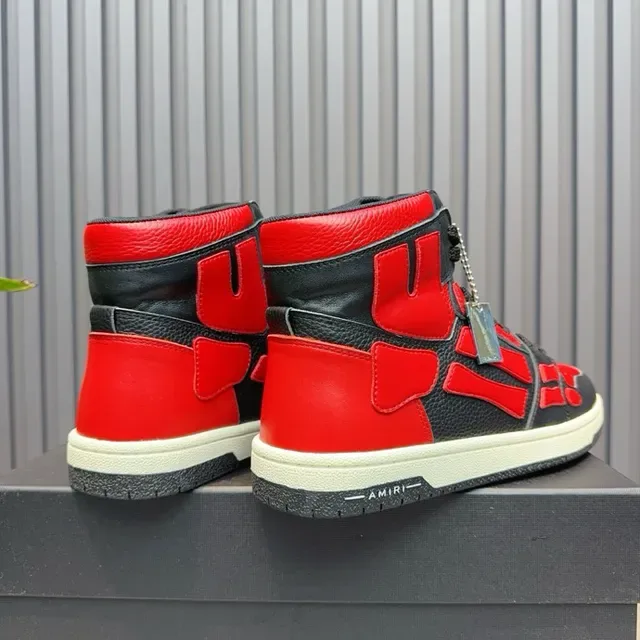 Amiri Skel Top High Noir et Rouge sneakers de style de vie 3