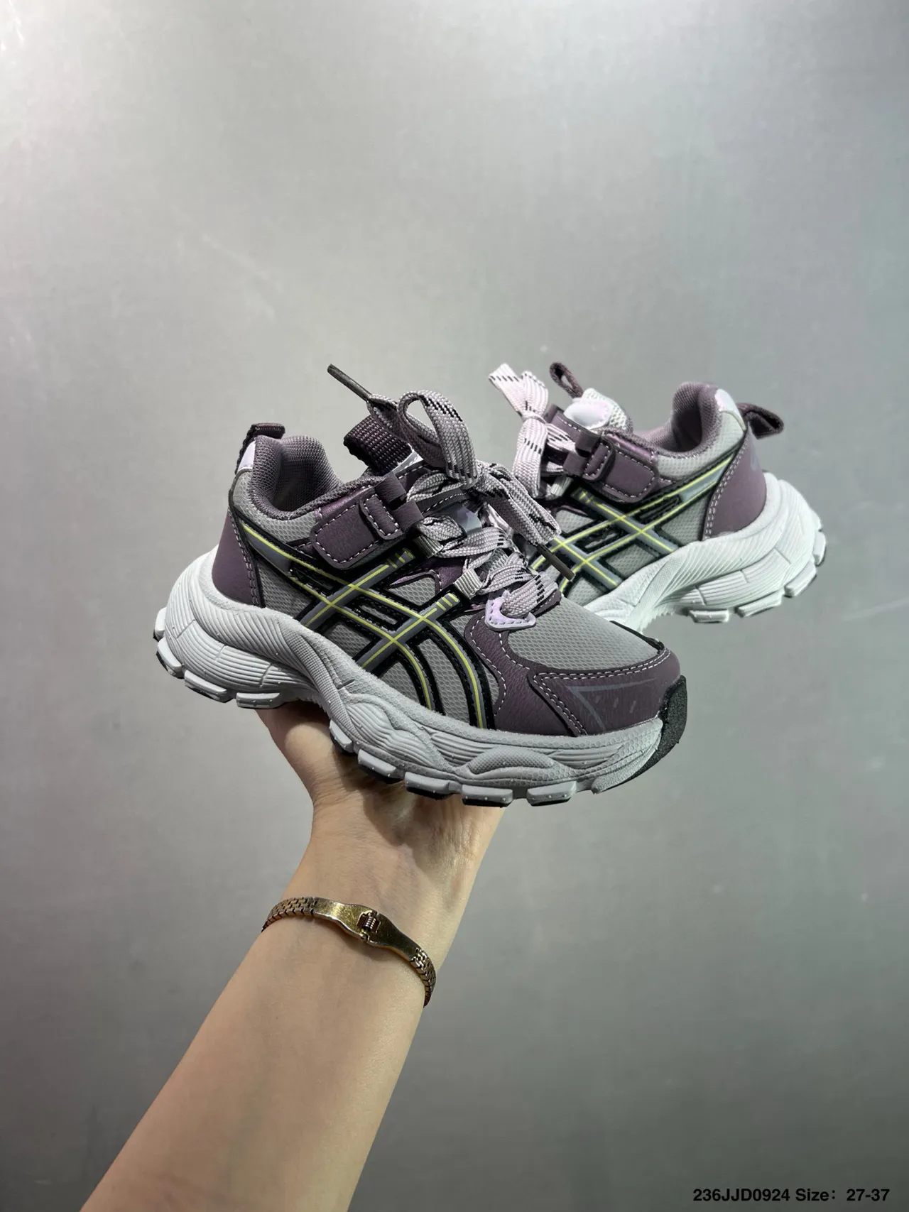 ASICS Black Silver Midsole Aggressive Tread Chunky Sneakers 3