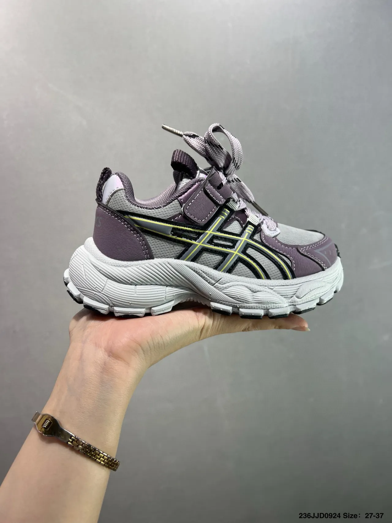 ASICS Black Silver Midsole Aggressive Tread Chunky Sneakers 4
