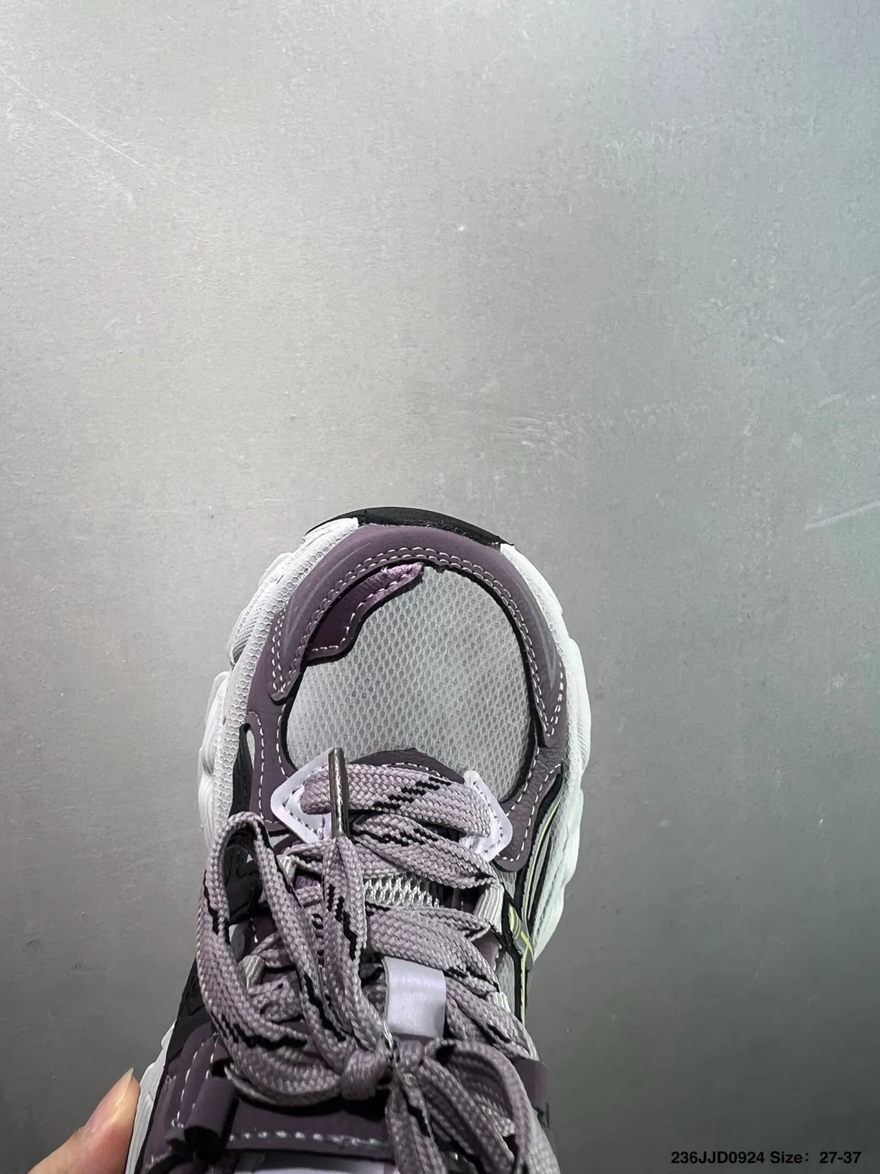 ASICS Black Silver Midsole Aggressive Tread Chunky Sneakers 7
