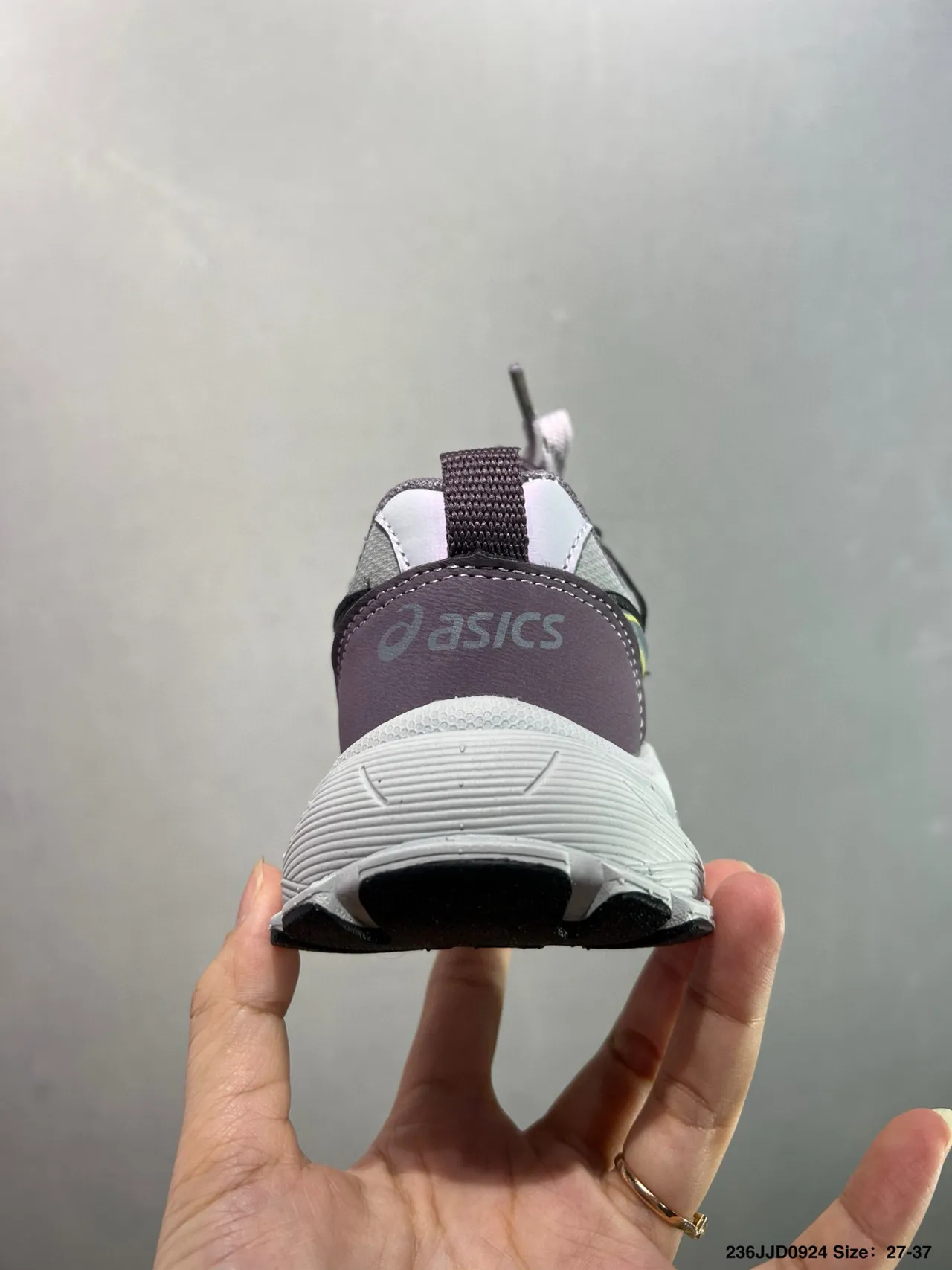 ASICS Black Silver Midsole Aggressive Tread Chunky Sneakers 8
