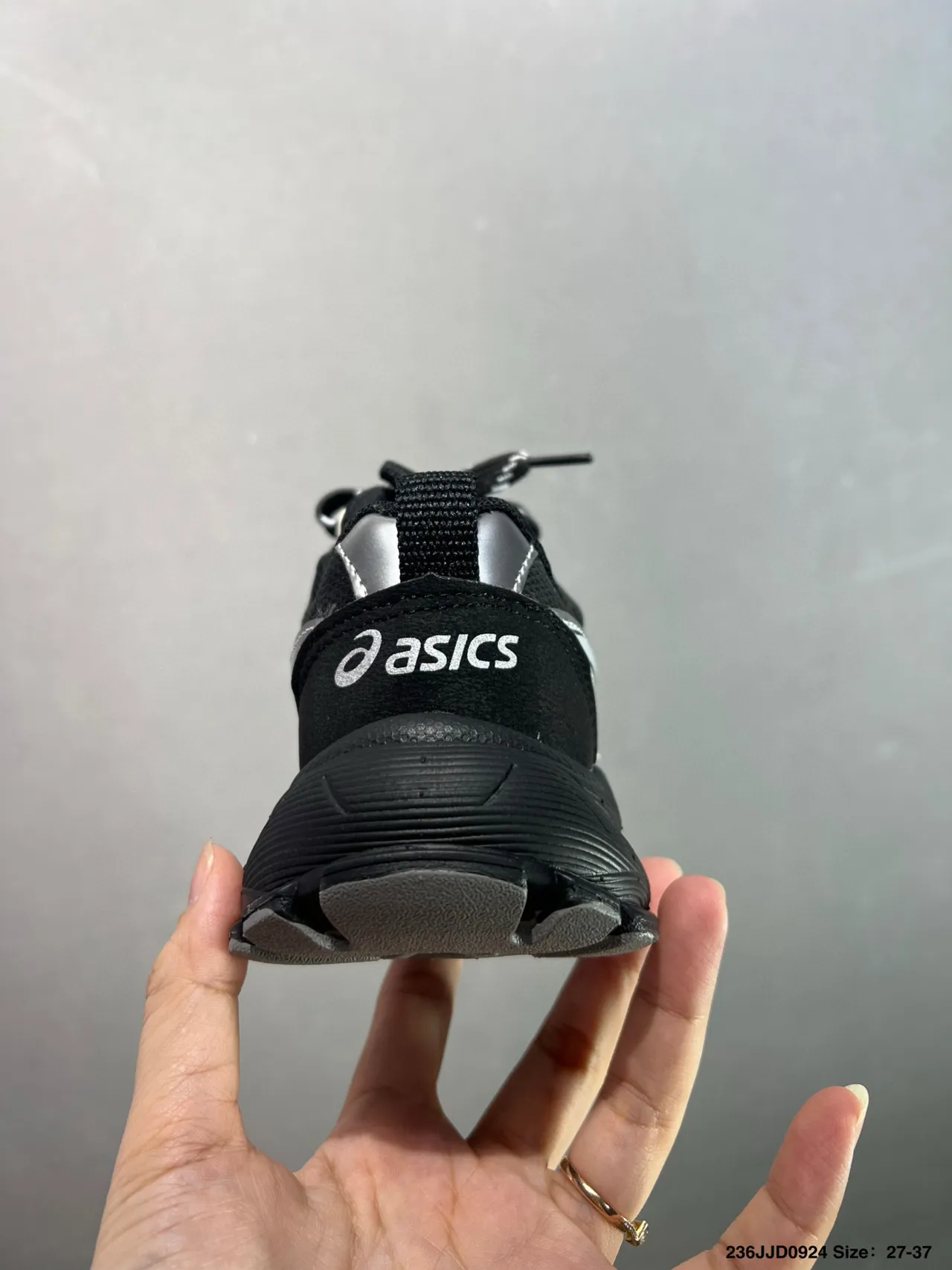 ASICS Black Silver Midsole Aggressive Tread Chunky Sneakers 14
