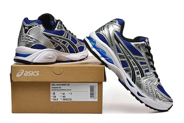 ASICS Chaussures de course avec surcouches synthétiques argent bleu métalliques et panneaux de maille royal 6