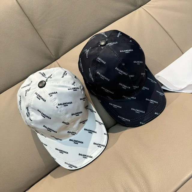 Balenciaga All-Over Logo Print Casquette de baseball Blanche 2