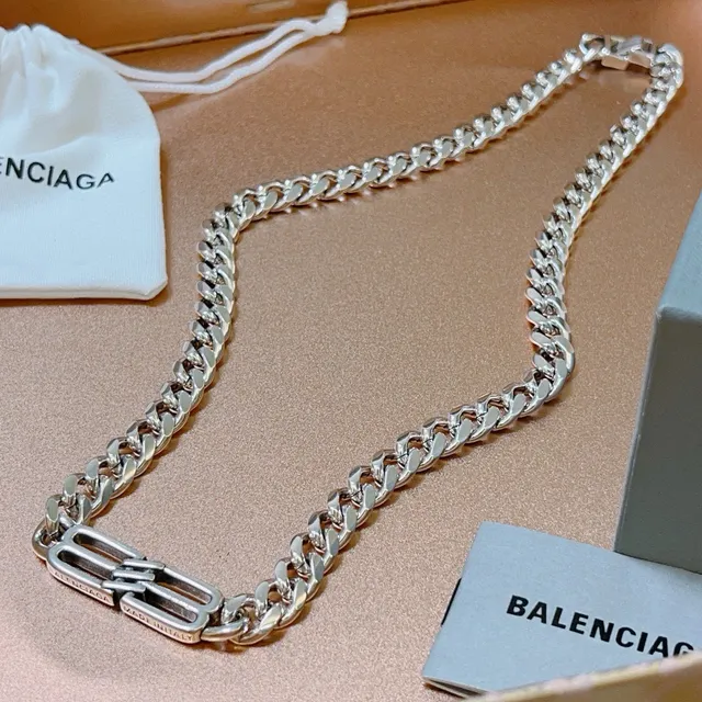 Balenciaga BB Logo Curb Chain Silver Necklace 7