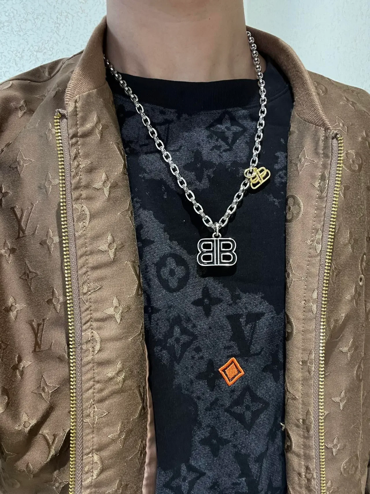 Balenciaga BB Necklace Silver Gold Curb Chain Black Enamel Pendant Necklace 5