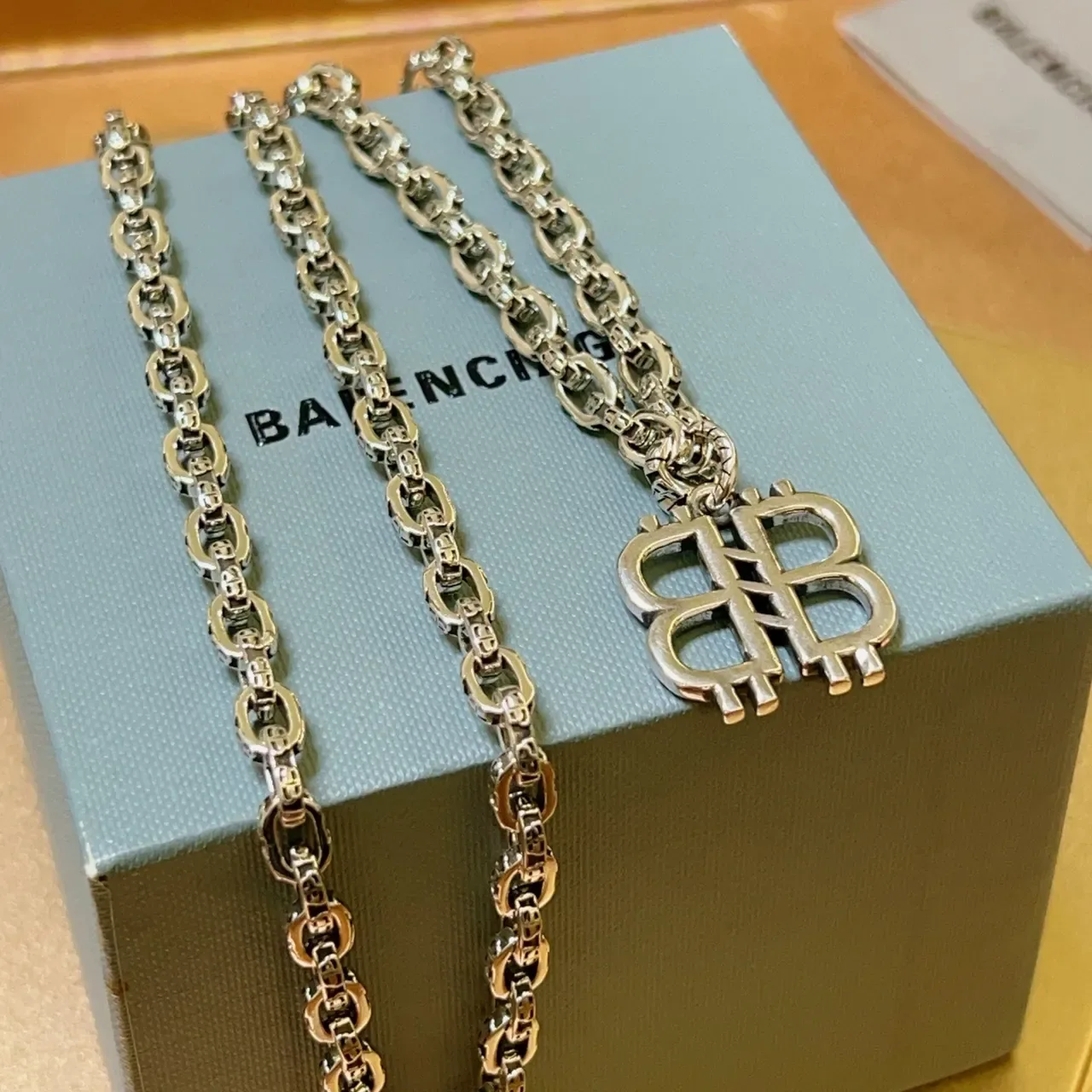 Balenciaga BB Necklace Silver Oval-Link Chain Necklace 3