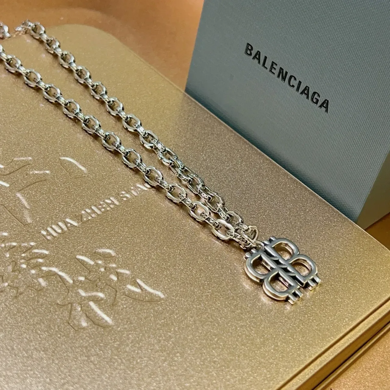 Balenciaga BB Necklace Silver Oval-Link Chain Necklace 4
