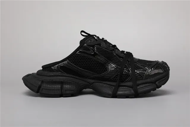 Balenciaga Runner Tout noir baskets chunky 8