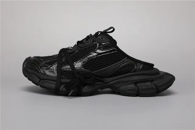 Balenciaga Runner Tout noir baskets chunky 9