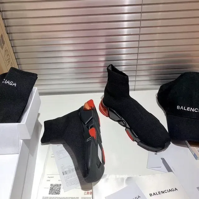 Balenciaga Speed Trainer sneakers lifestyle noirs et rouges 6