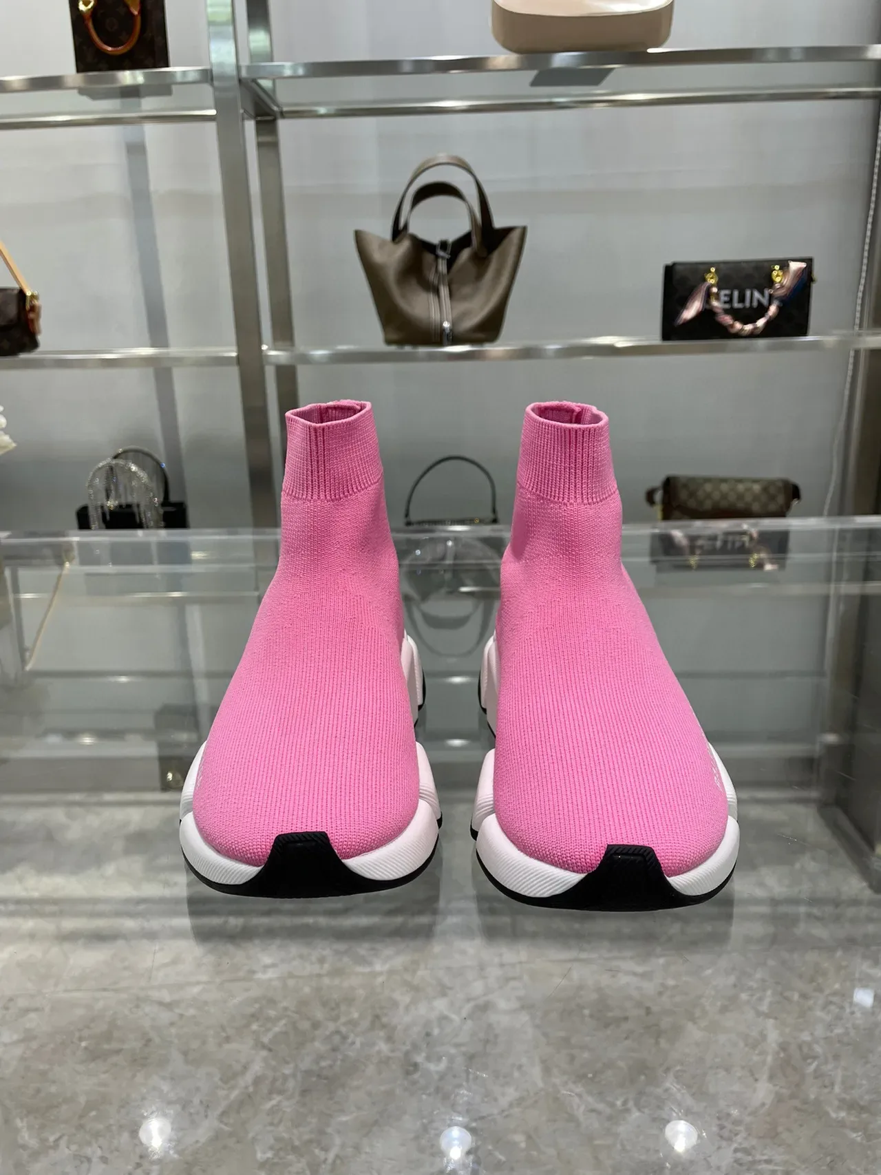 Balenciaga Speed Trainer حذاء رياضي أسلوب حياة بتصميم جورب وردي 8