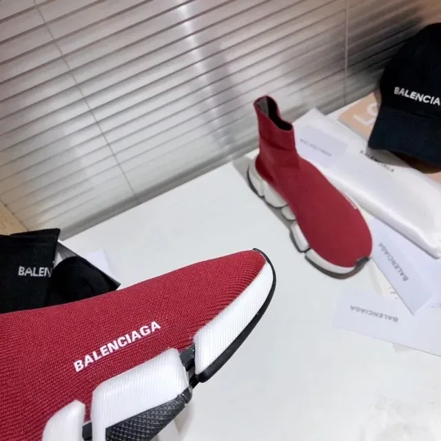 Balenciaga Speed Trainer Rouge Blanc Noir lifestyle sneakers 8