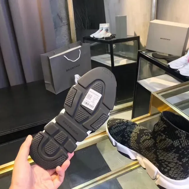 Balenciaga Speed Trainer impression de peau de serpent sans lacets sneakers lifestyle 4