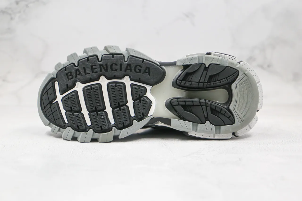 Balenciaga Track Trainer cinza azul gelo tênis chunky 2