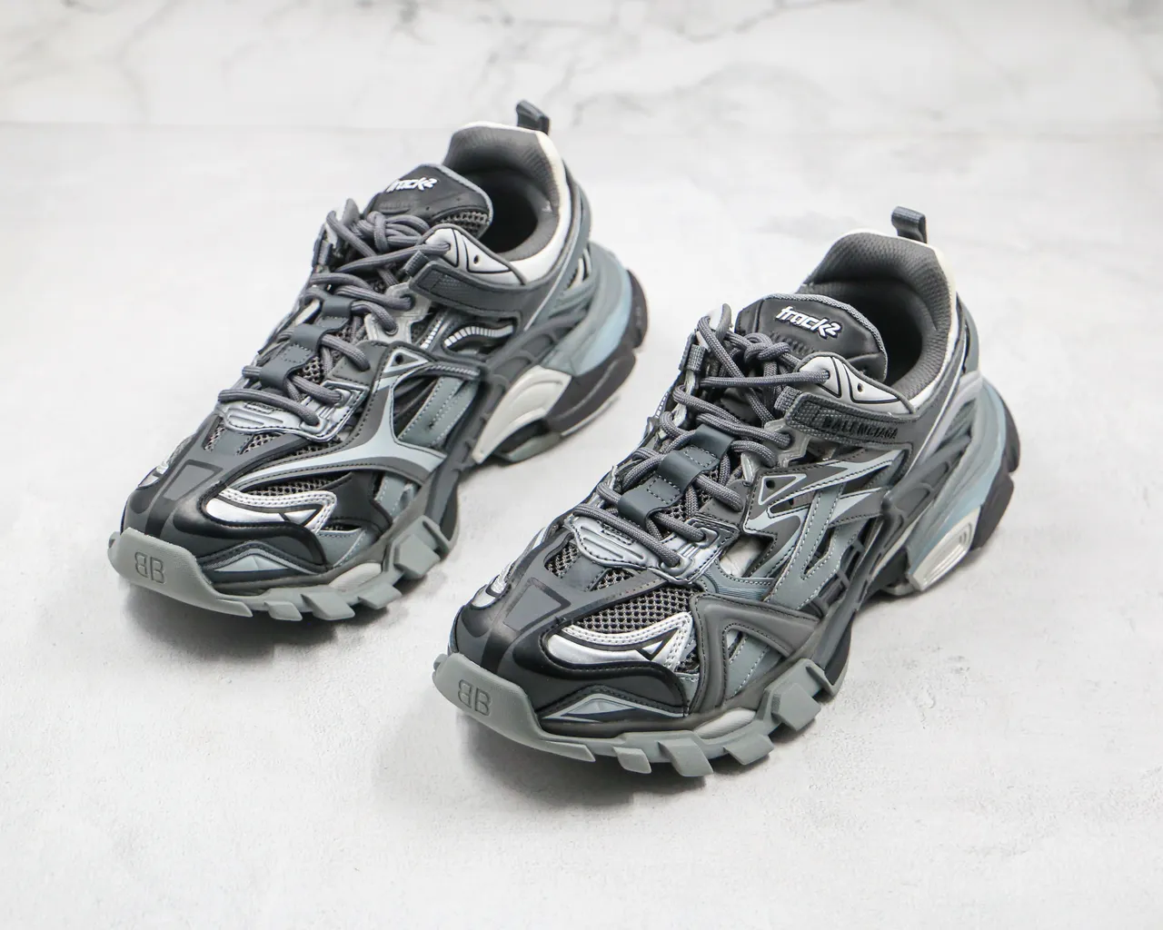 Balenciaga Track Trainer cinza azul gelo tênis chunky 8