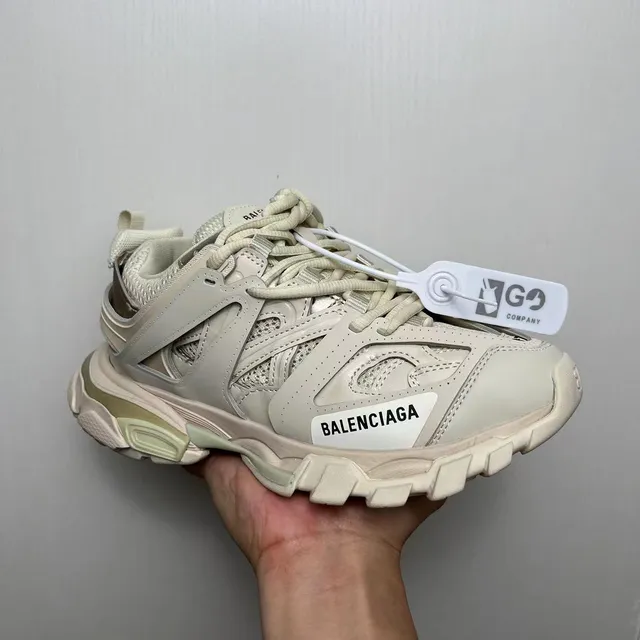 Balenciaga Track Trainer Off-White Chunky Sneakers 3