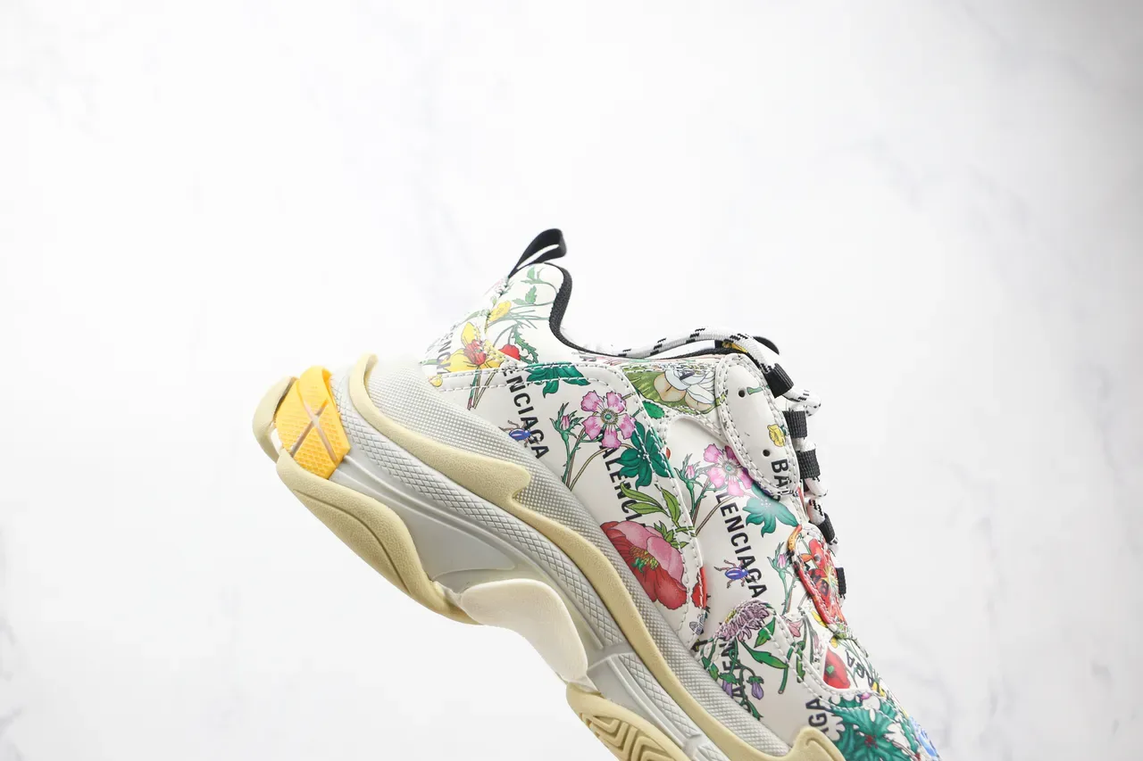 Balenciaga Triple S sneakers à imprimé floral et semelle chunky 4