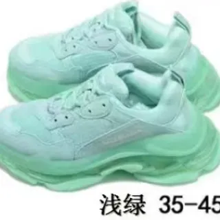 Balenciaga Triple S حذاء كاجوال سميك أخضر نعناع