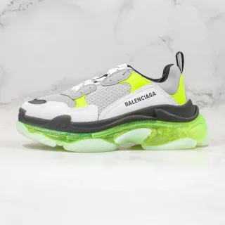 Balenciaga Triple S نيون أخضر تشونكي سنيكرز