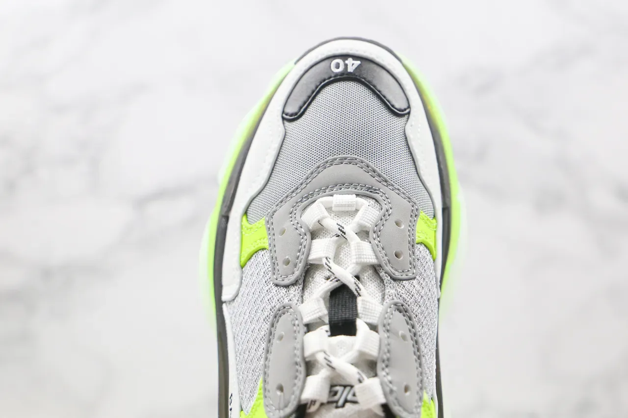 Balenciaga Triple S Verde Neón Chunky Sneakers 5