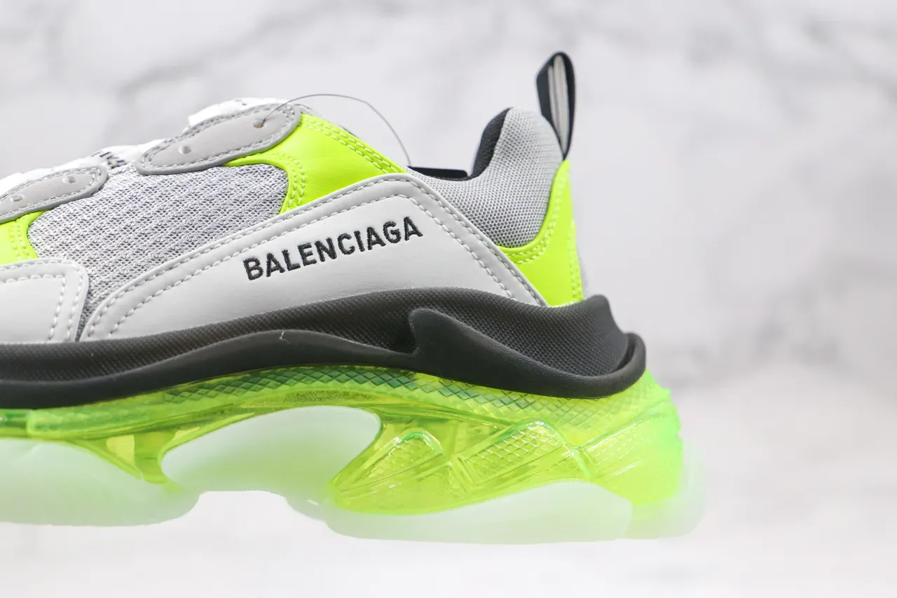 Balenciaga Triple S Verde Neón Chunky Sneakers 6
