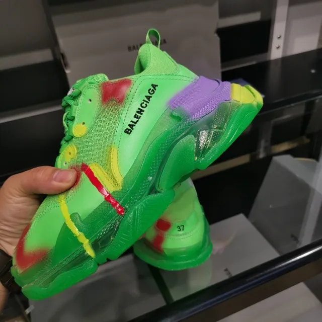 Balenciaga Triple S Vert néon Éclaboussures de peinture Sneakers Chunky 3