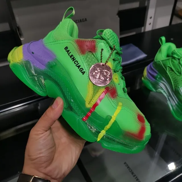 Balenciaga Triple S Vert néon Éclaboussures de peinture Sneakers Chunky 4