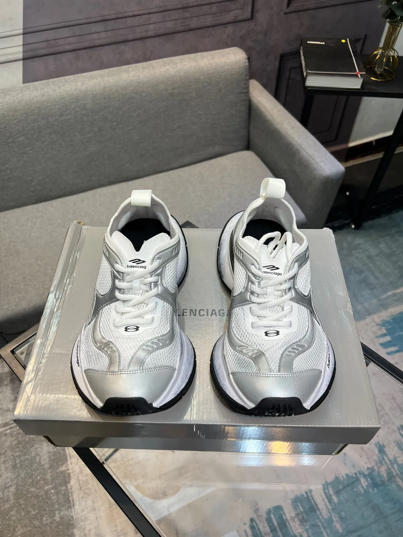 Balenciaga Zapatillas Lifestyle Blancas Plata Malla y Superior Sintético Metálico Escultidas Rebajadas Suela Intermedia 2