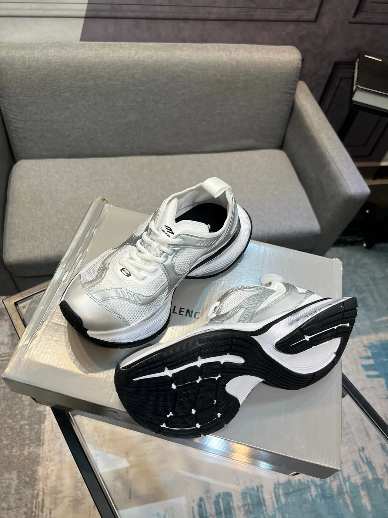 Balenciaga Zapatillas Lifestyle Blancas Plata Malla y Superior Sintético Metálico Escultidas Rebajadas Suela Intermedia 3