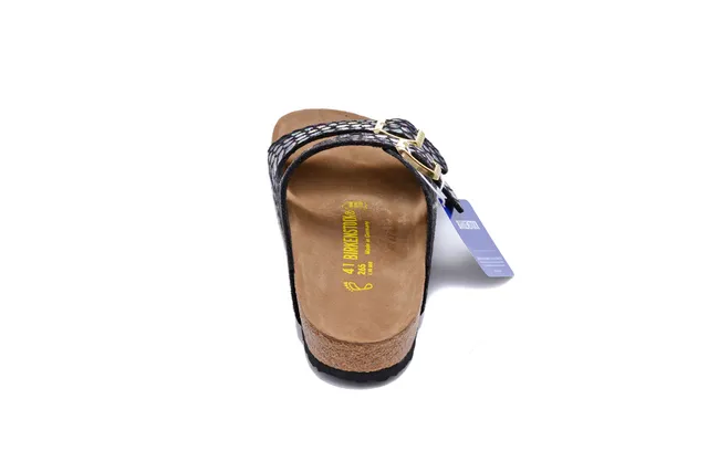 Birkenstock Arizona Sandales casuales à impression d'écailles iridescentes 5