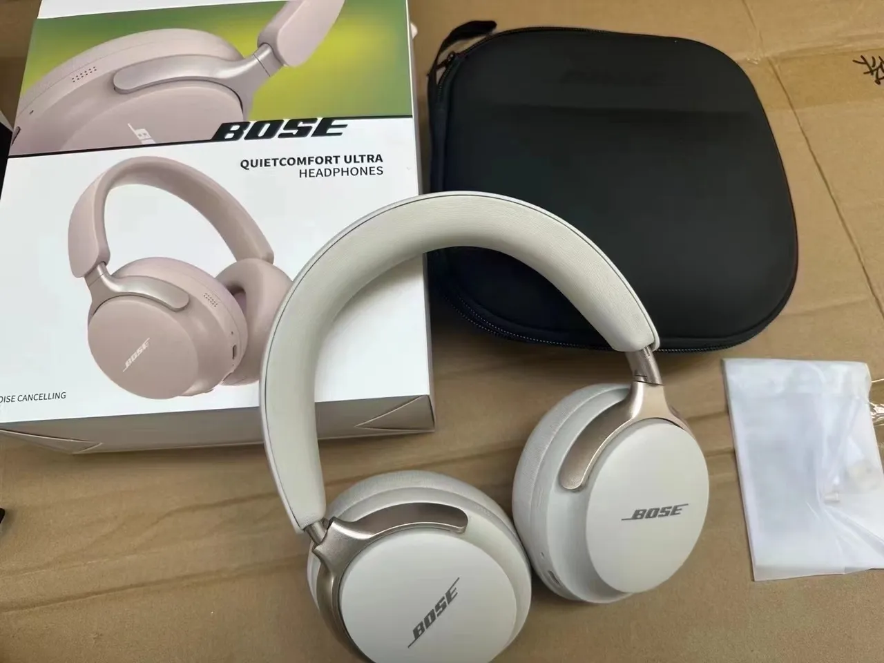 Bose QuietComfort Ultra Over-Ear Headphones 10
