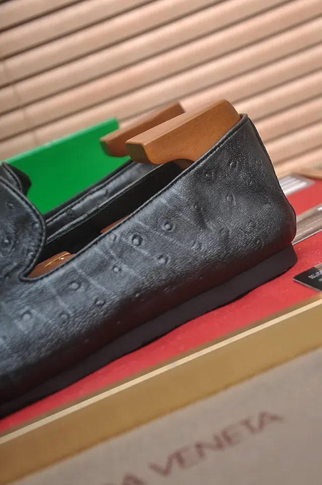 Bottega Veneta Andiamo Black Brown Ostrich-Textured Leather Slip-On Construction Loafer 2