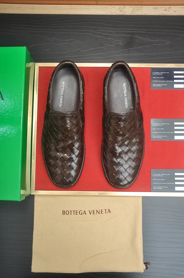 Bottega Veneta Andiamo mocassins marron tissés 5