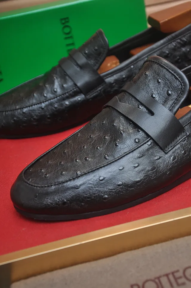 Bottega Veneta Noir Brun Cuir Embossé Autruche Sangle Penny Loafer 2